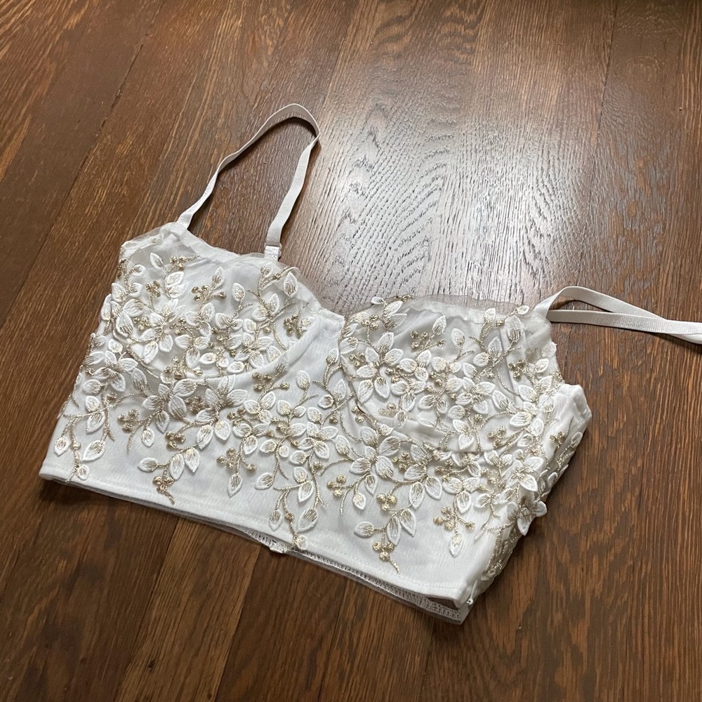 Gorgeous Gold Embroidered Floral Crop Top Bustier - Picture 6 of 7
